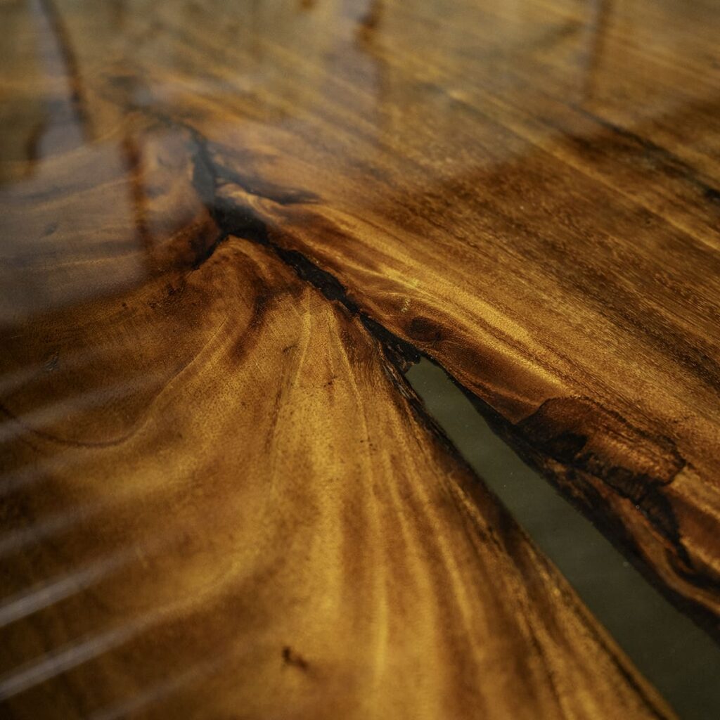 Suar / Epoxy tafelblad 310cm