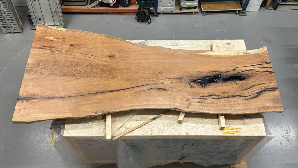 Bartafel eiken met epoxy